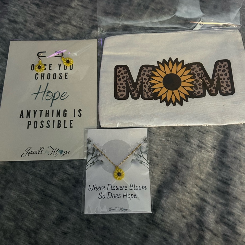 Sunflower Jewelry and Pouch Set ~ Perfect for Mom 🌻🌻🌻